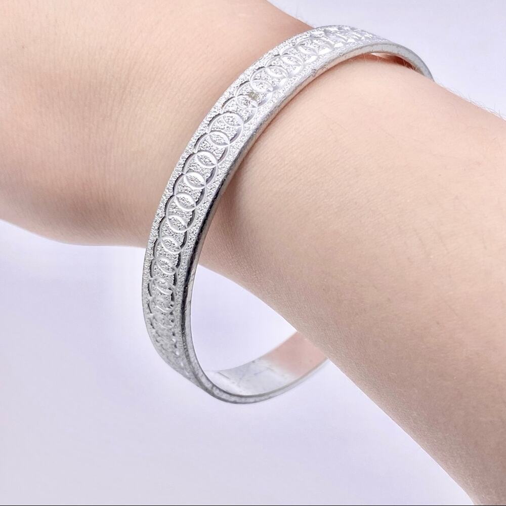 West Germany Vintage Stucco Textured Disc Patterned Lightweight Bangle Bracelet